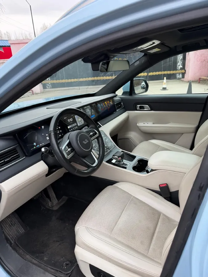 2021 Li ONE Range Extended 131HP REEV 40.5KWH,autocango,china used car exporter,china ev exporter,chinese used car exporter,chinese used ev exporter