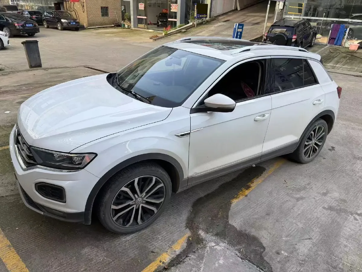 2019 Volkswagen T-Roc 1.4T 150HP L4 7DCT,autocango,china used car exporter,china ev exporter,chinese used car exporter,chinese used ev exporter