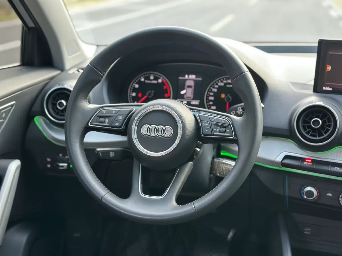 2020 Audi Q2L 1.4T 150HP L4 7DCT,autocango,china used car exporter,china ev exporter,chinese used car exporter,chinese used ev exporter