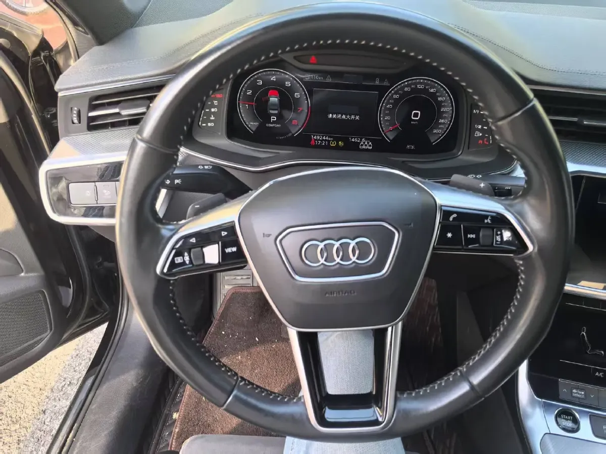 2020 Audi A6L 2.0T 190HP L4 7DCT,autocango,china used car exporter,china ev exporter,chinese used car exporter,chinese used ev exporter