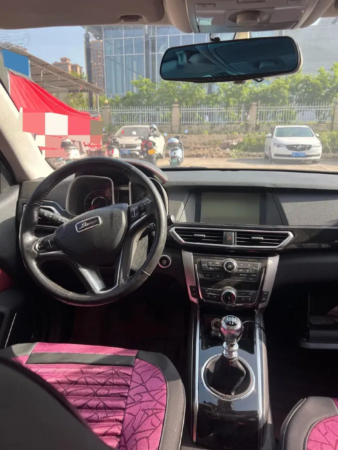 2018 Zotye Damy X5 1.5T 150HP L4 5MT,autocango,china used car exporter,china ev exporter,chinese used car exporter,chinese used ev exporter