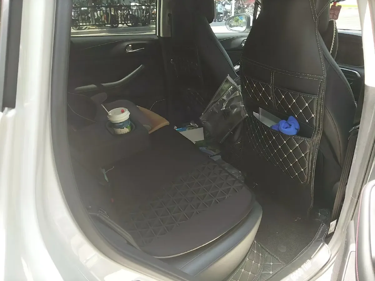 2021 GAC Trumpchi GS4 1.5T 169HP L4 6AT,autocango,china used car exporter,china ev exporter,chinese used car exporter,chinese used ev exporter