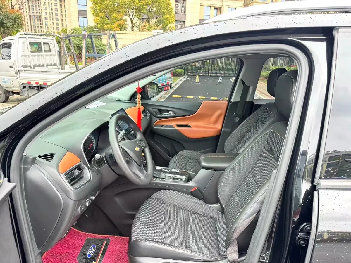 2018 Chevrolet Equinox 1.5T 180HP L4 6AT,autocango,china used car exporter,china ev exporter,chinese used car exporter,chinese used ev exporter