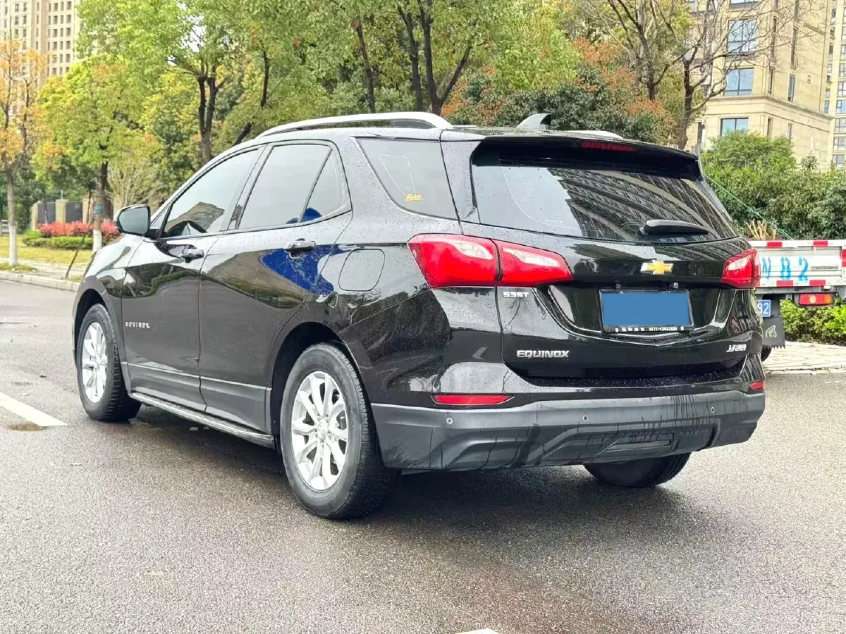 2018 Chevrolet Equinox 1.5T 180HP L4 6AT,autocango,china used car exporter,china ev exporter,chinese used car exporter,chinese used ev exporter