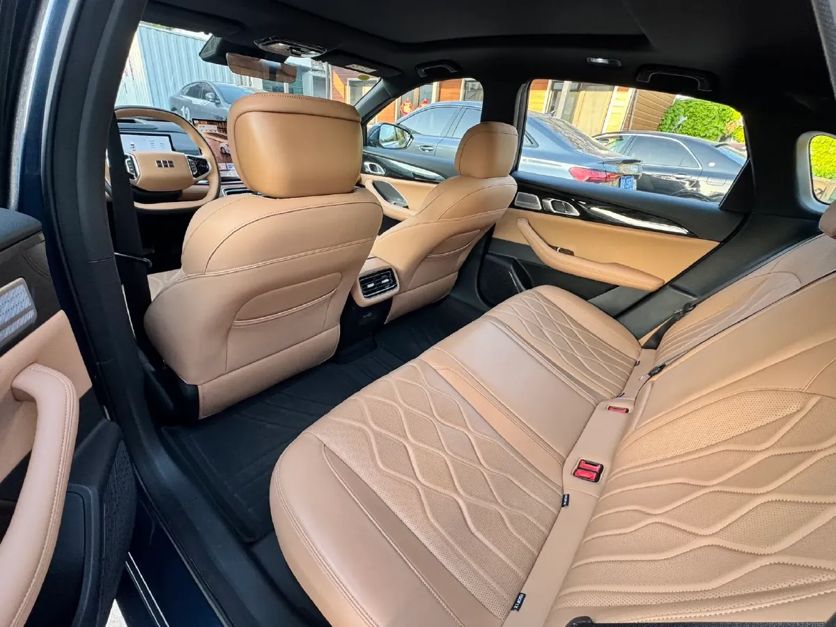 2025 Geely Galaxy A7 1.5L 112HP L4 1DHT PHEV,autocango,china used car exporter,china ev exporter,chinese used car exporter,chinese used ev exporter