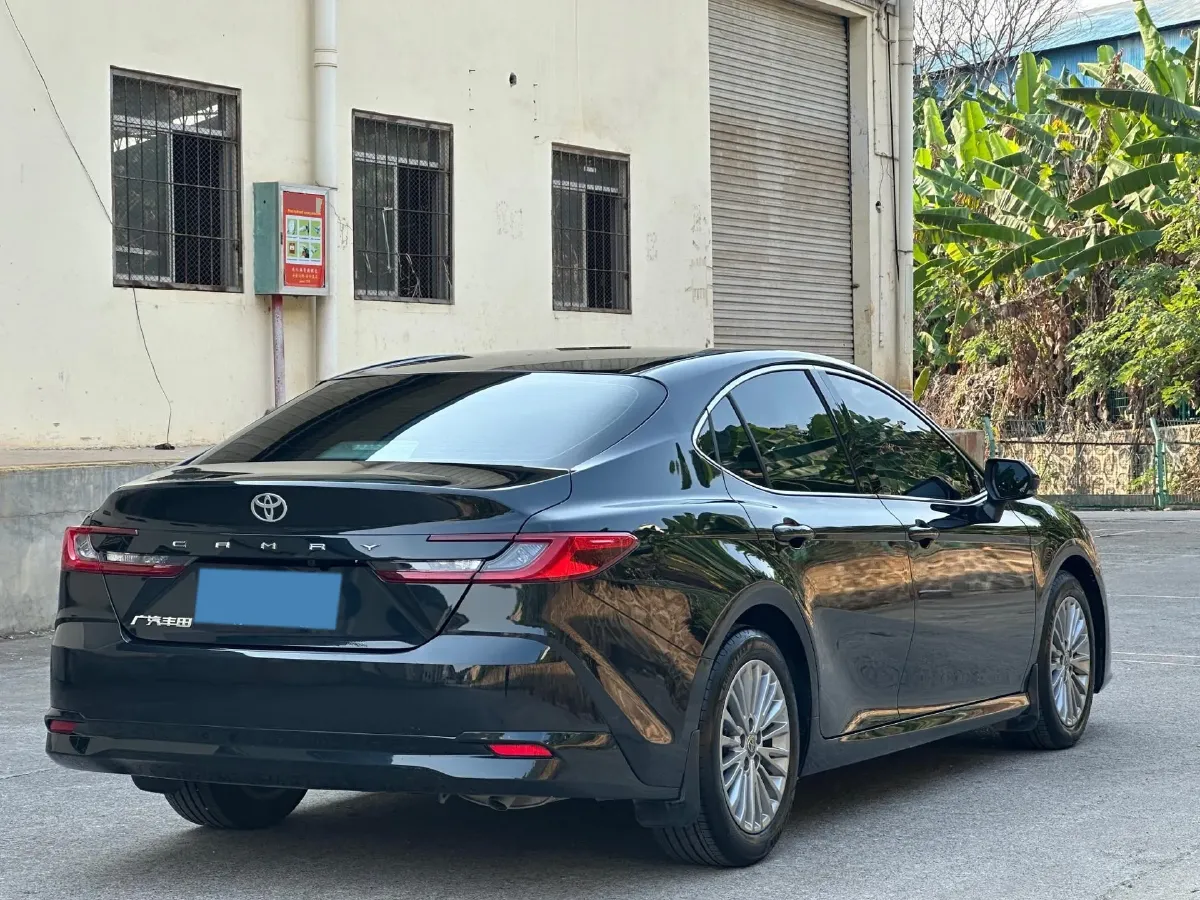 2024 Toyota Camry 2.0L 173HP L4 CVT,autocango,china used car exporter,china ev exporter,chinese used car exporter,chinese used ev exporter