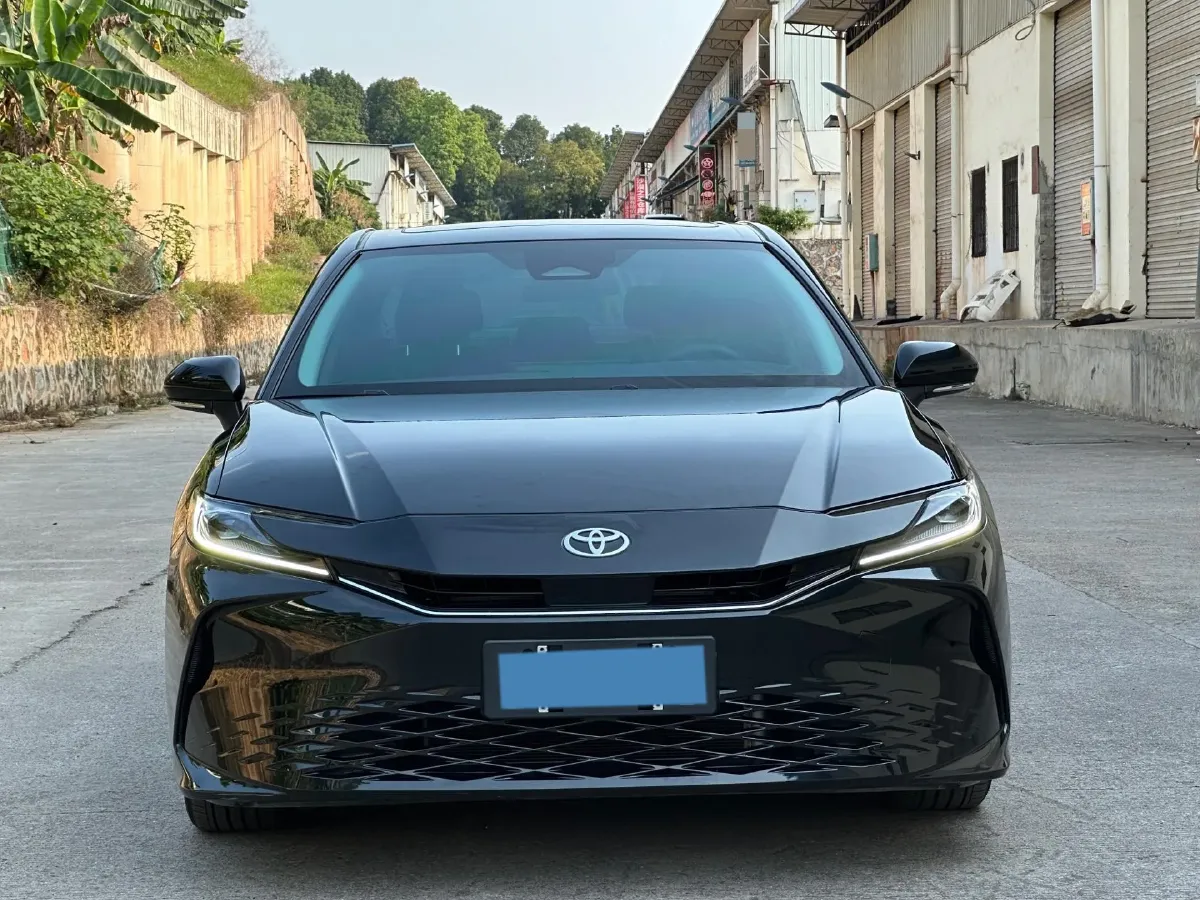 2024 Toyota Camry 2.0L 173HP L4 CVT,autocango,china used car exporter,china ev exporter,chinese used car exporter,chinese used ev exporter
