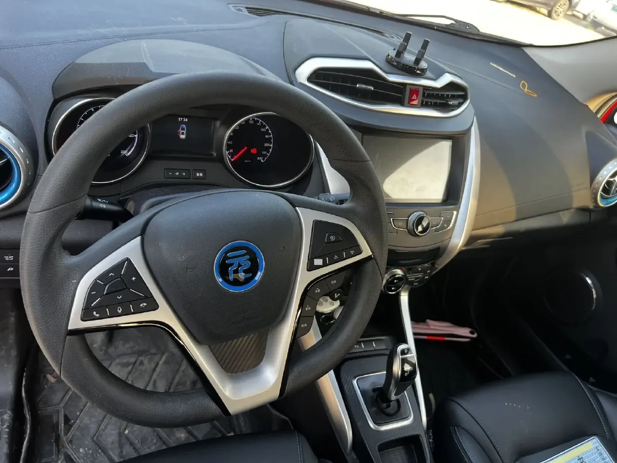 2018 BYD Yuan BEV 42KWH,autocango,china used car exporter,china ev exporter,chinese used car exporter,chinese used ev exporter