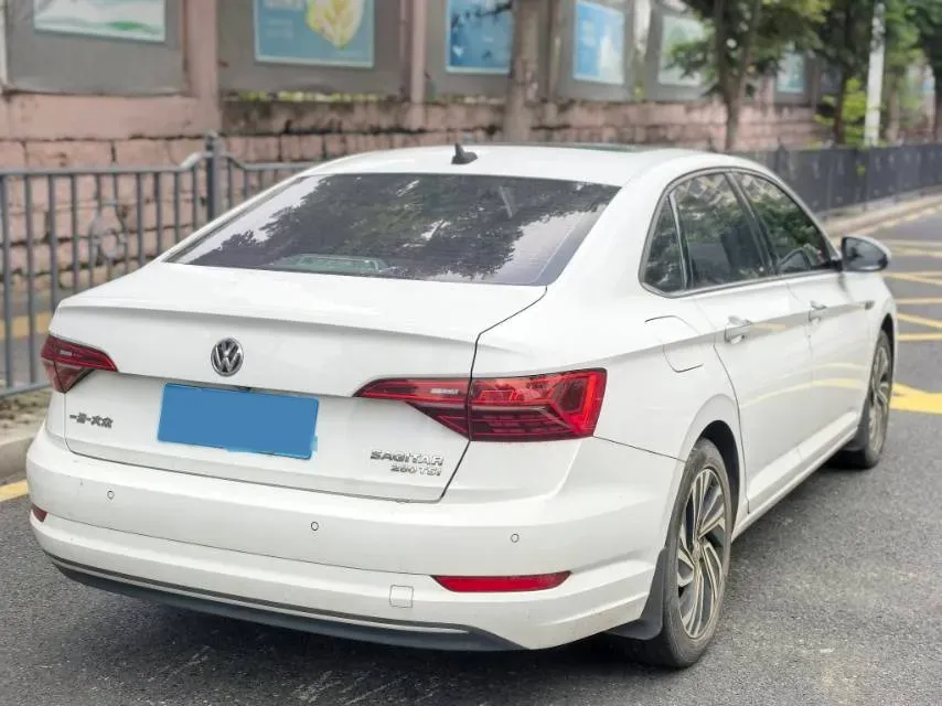 2021 Volkswagen Sagitar 1.4T 150HP L4 7DCT,autocango,china used car exporter,china ev exporter,chinese used car exporter,chinese used ev exporter