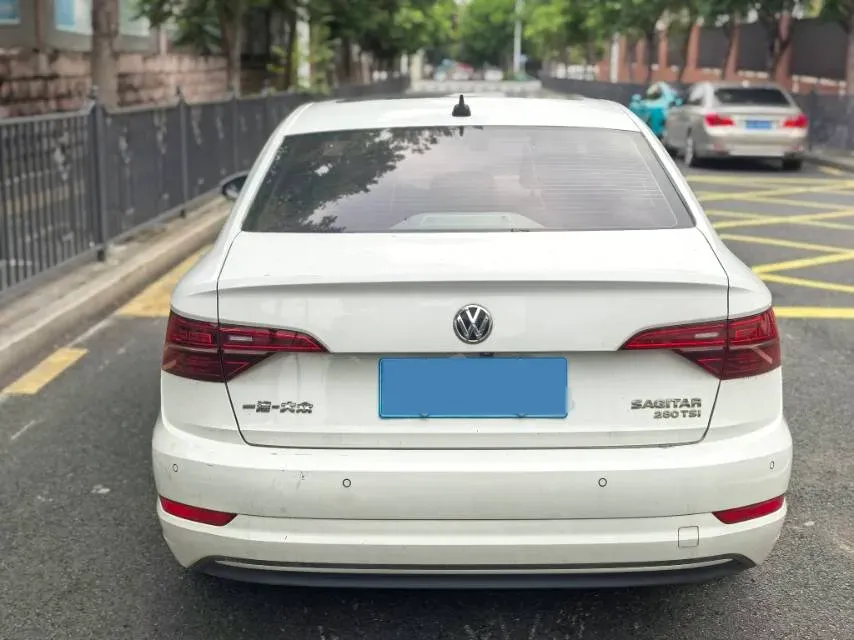 2021 Volkswagen Sagitar 1.4T 150HP L4 7DCT,autocango,china used car exporter,china ev exporter,chinese used car exporter,chinese used ev exporter