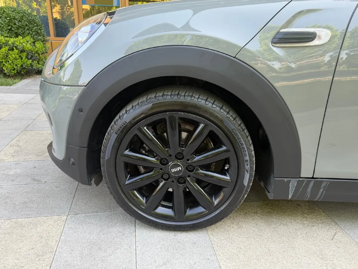 2021 MINI MINI 1.5T 136HP L3 7DCT,autocango,china used car exporter,china ev exporter,chinese used car exporter,chinese used ev exporter