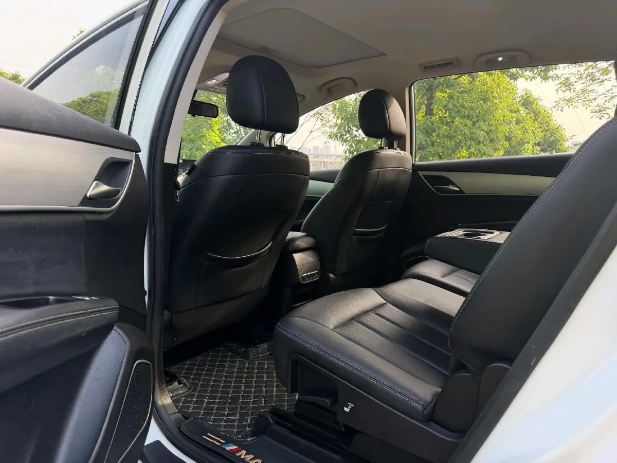 2021 BYD Song MAX 1.5T 160HP L4 6MT,autocango,china used car exporter,china ev exporter,chinese used car exporter,chinese used ev exporter