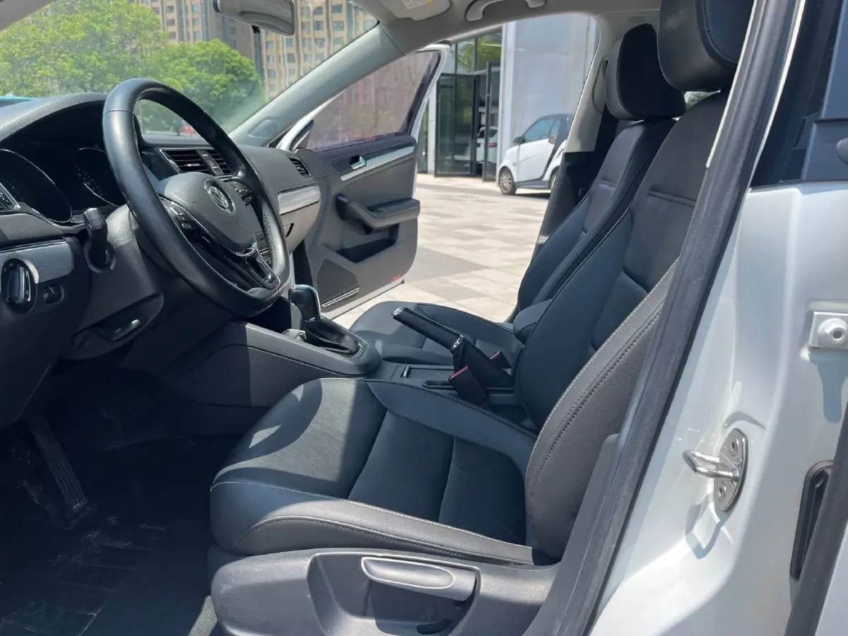 2018 Volkswagen Sagitar 1.4T 150HP L4 7DCT,autocango,china used car exporter,china ev exporter,chinese used car exporter,chinese used ev exporter