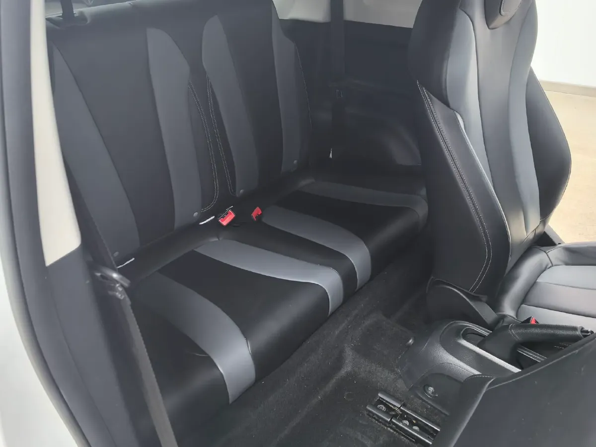 2022 Roewe Clever BEV 29KWH,autocango,china used car exporter,china ev exporter,chinese used car exporter,chinese used ev exporter