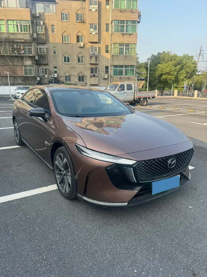 2024 Mazda EZ-6 REEV 95HP REEV 28.4KWH,autocango,china used car exporter,china ev exporter,chinese used car exporter,chinese used ev exporter