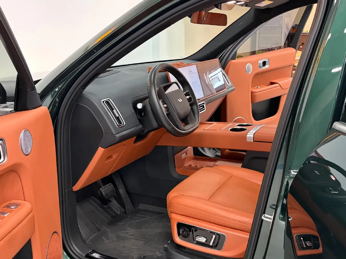 2022 Li L9 Range Extended 154HP REEV 42.6KWH,autocango,china used car exporter,china ev exporter,chinese used car exporter,chinese used ev exporter