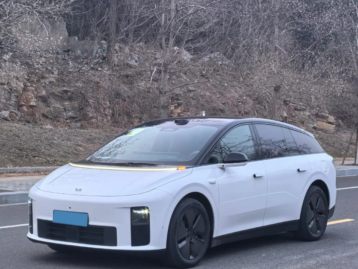 2025 Li i6 BEV,autocango,china used car exporter,china ev exporter,chinese used car exporter,chinese used ev exporter