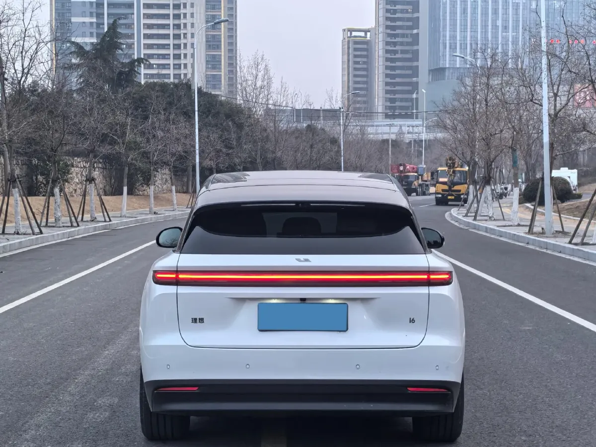 2025 Li i6 BEV,autocango,china used car exporter,china ev exporter,chinese used car exporter,chinese used ev exporter