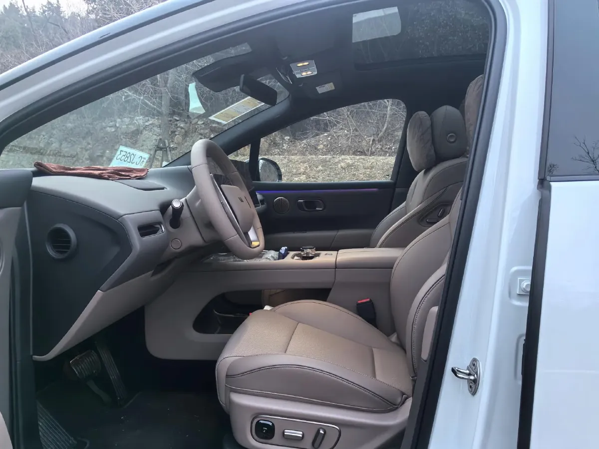 2025 Li i6 BEV,autocango,china used car exporter,china ev exporter,chinese used car exporter,chinese used ev exporter