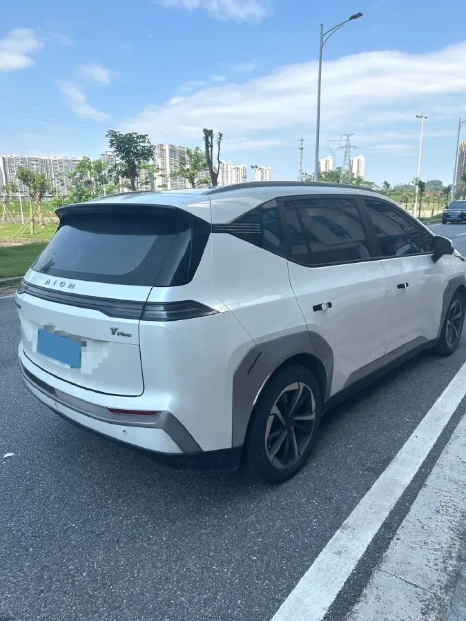 2023 MAXUS Interstellar 2.0T 143HP L4 6AT,autocango,china used car exporter,china ev exporter,chinese used car exporter,chinese used ev exporter