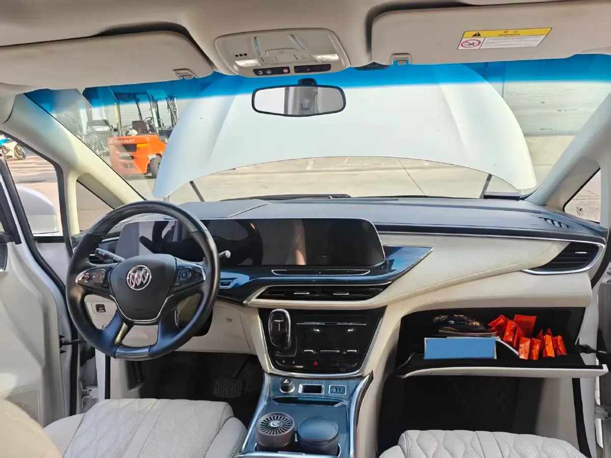 2022 Buick GL8 2.0T 237HP L4 9AT,autocango,china used car exporter,china ev exporter,chinese used car exporter,chinese used ev exporter