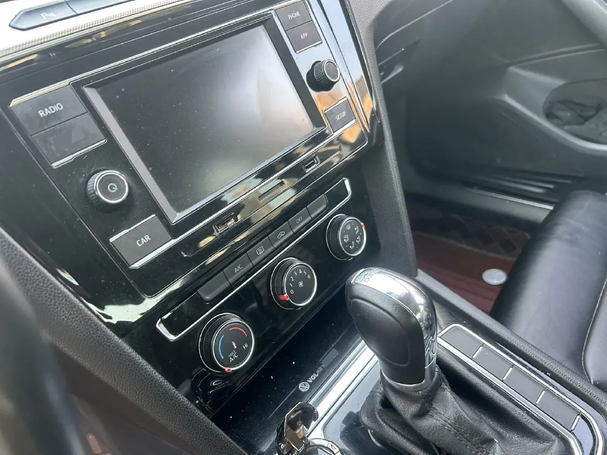 2019 Chevrolet Malibu XL 2.0T 241HP L4 9AT,autocango,china used car exporter,china ev exporter,chinese used car exporter,chinese used ev exporter