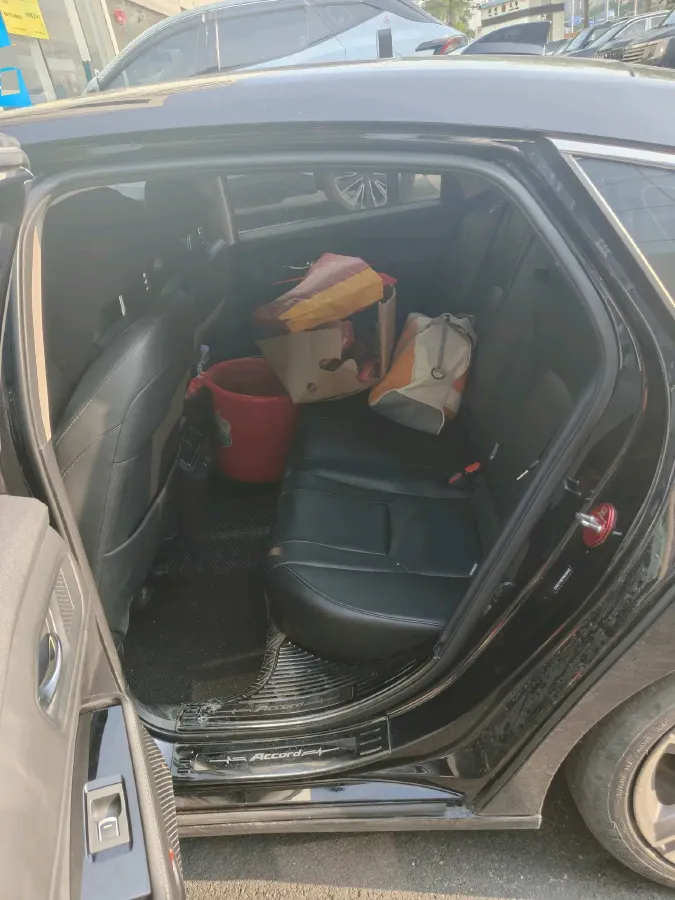 2023 Honda Accord 1.5T 192HP L4 CVT,autocango,china used car exporter,china ev exporter,chinese used car exporter,chinese used ev exporter