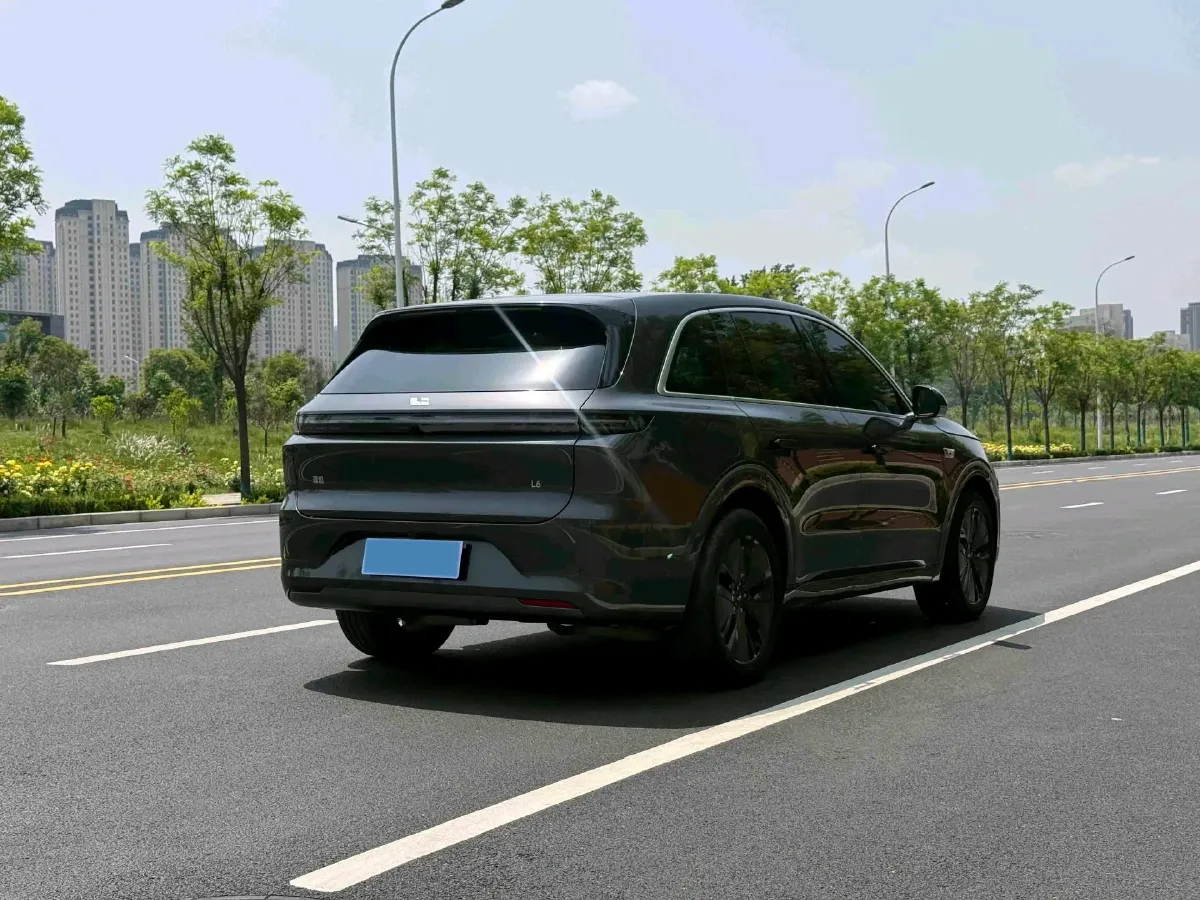 2024 Li L6 Range Extended 154HP L4 REEV 36.8KWH,autocango,china used car exporter,china ev exporter,chinese used car exporter,chinese used ev exporter