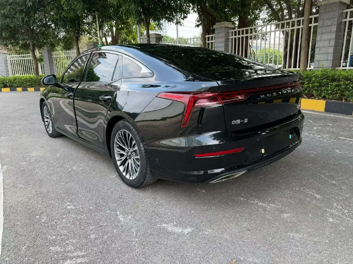 2021 Bestune B70 1.5T 169HP L4 7DCT,autocango,china used car exporter,china ev exporter,chinese used car exporter,chinese used ev exporter