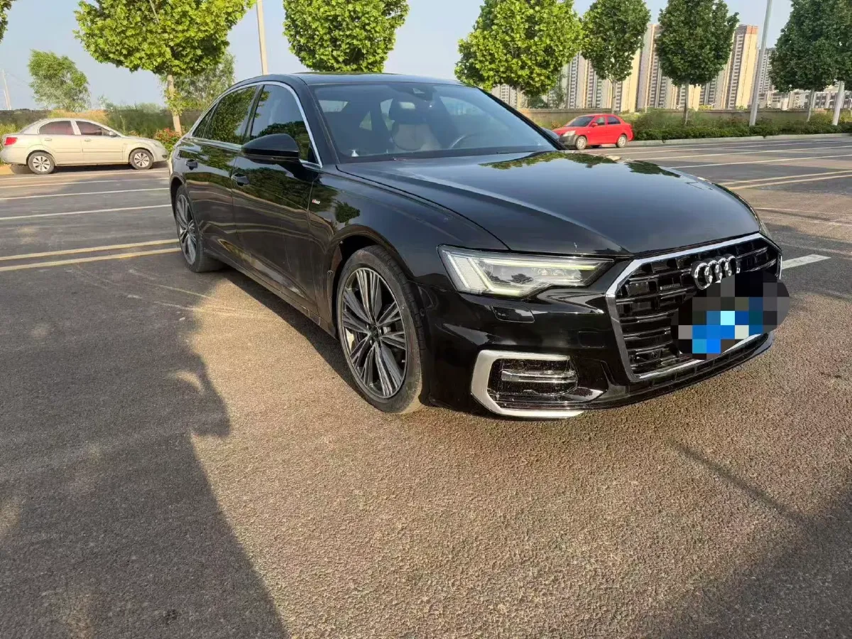 2023 Audi A6L 2.0T 245HP L4 7DCT,autocango,china used car exporter,china ev exporter,chinese used car exporter,chinese used ev exporter