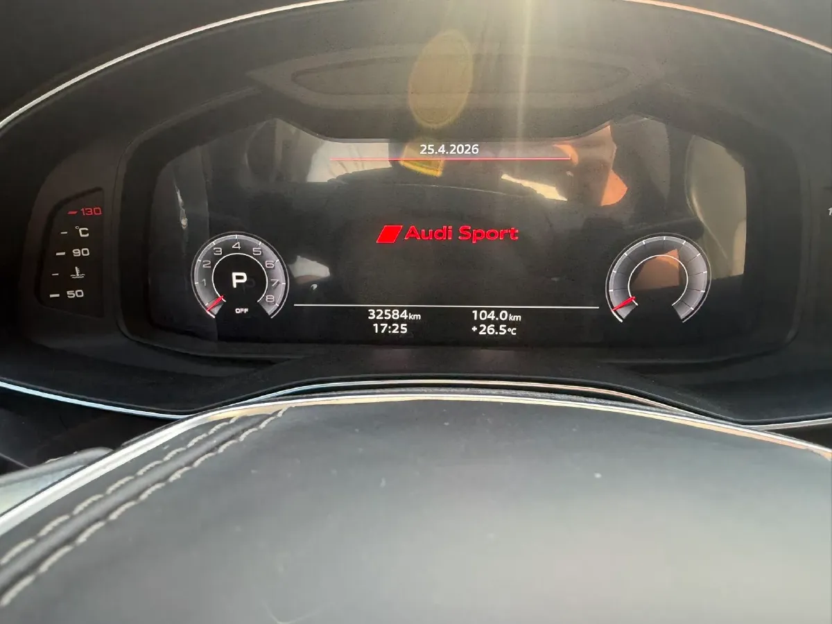 2023 Audi A6L 2.0T 245HP L4 7DCT,autocango,china used car exporter,china ev exporter,chinese used car exporter,chinese used ev exporter