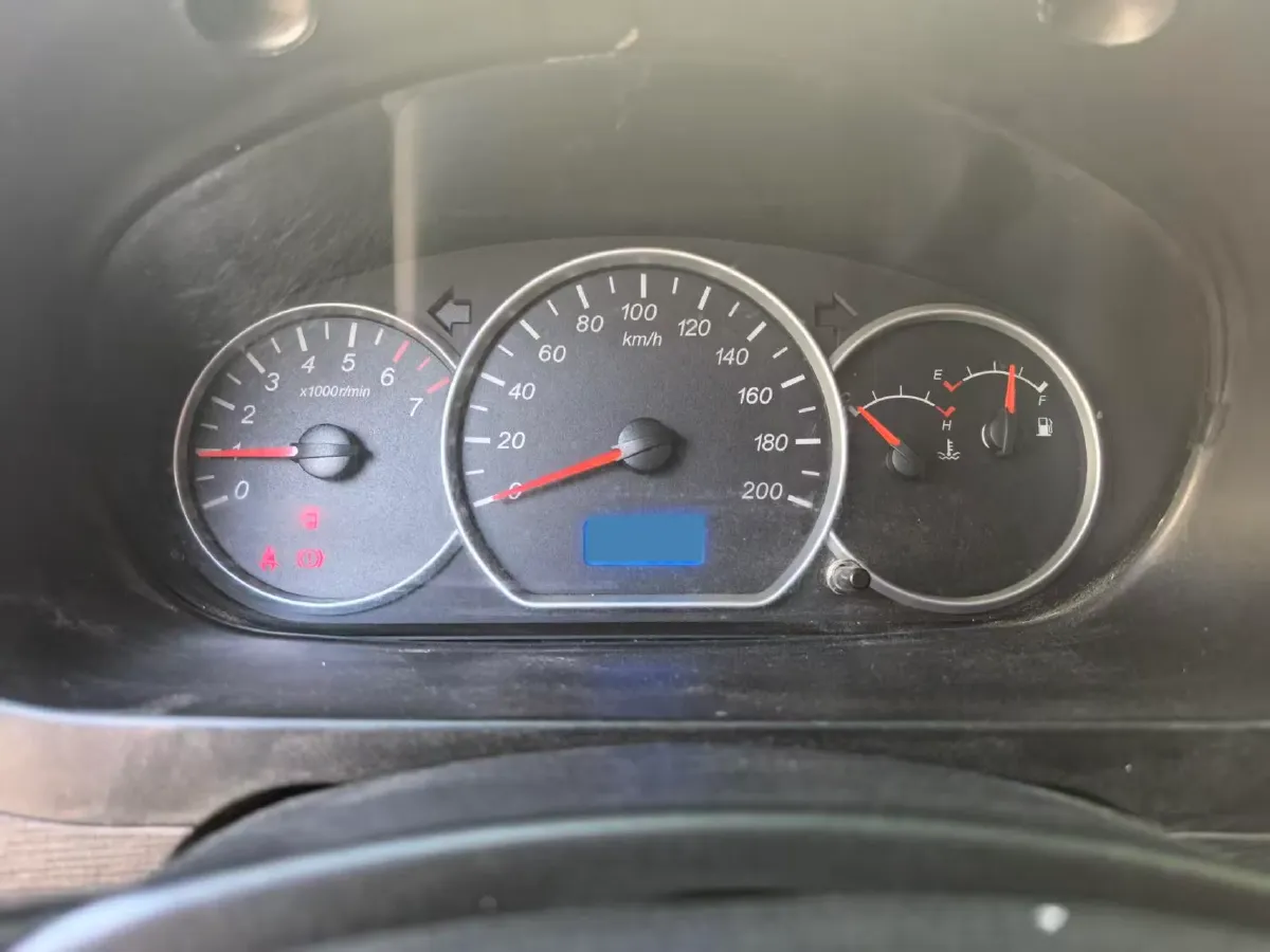 2018 WuLing HongGuang 1.5L 105HP L4 5MT,autocango,china used car exporter,china ev exporter,chinese used car exporter,chinese used ev exporter