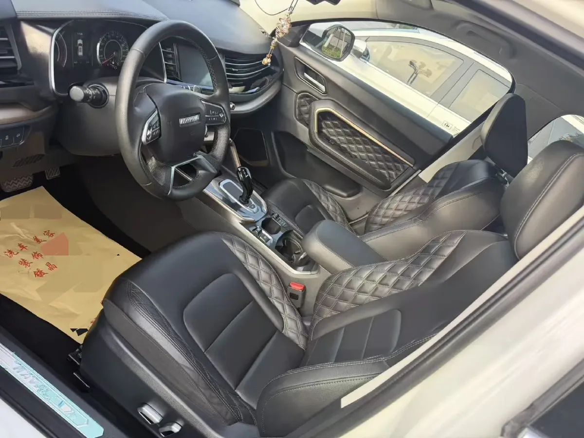 2020 Haval H6 1.5T 169HP L4 7DCT,autocango,china used car exporter,china ev exporter,chinese used car exporter,chinese used ev exporter