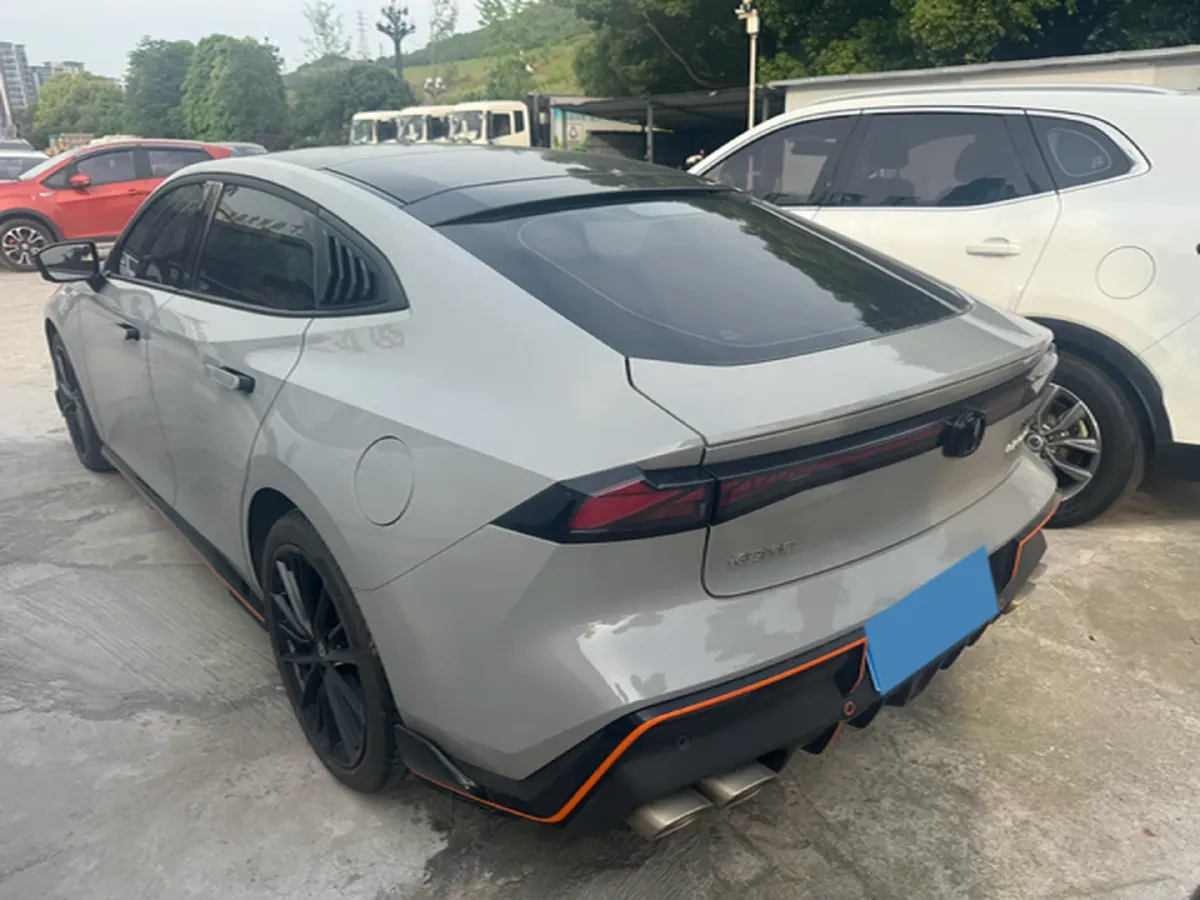 2023 ChangAn UNI-V 1.5T 188HP L4 7DCT,autocango,china used car exporter,china ev exporter,chinese used car exporter,chinese used ev exporter