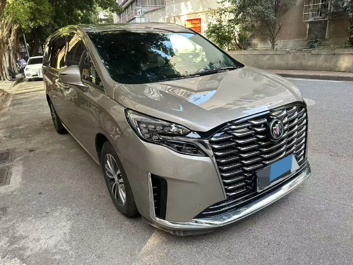 2023 Buick GL8 2.0T 237HP L4 9AT,autocango,china used car exporter,china ev exporter,chinese used car exporter,chinese used ev exporter