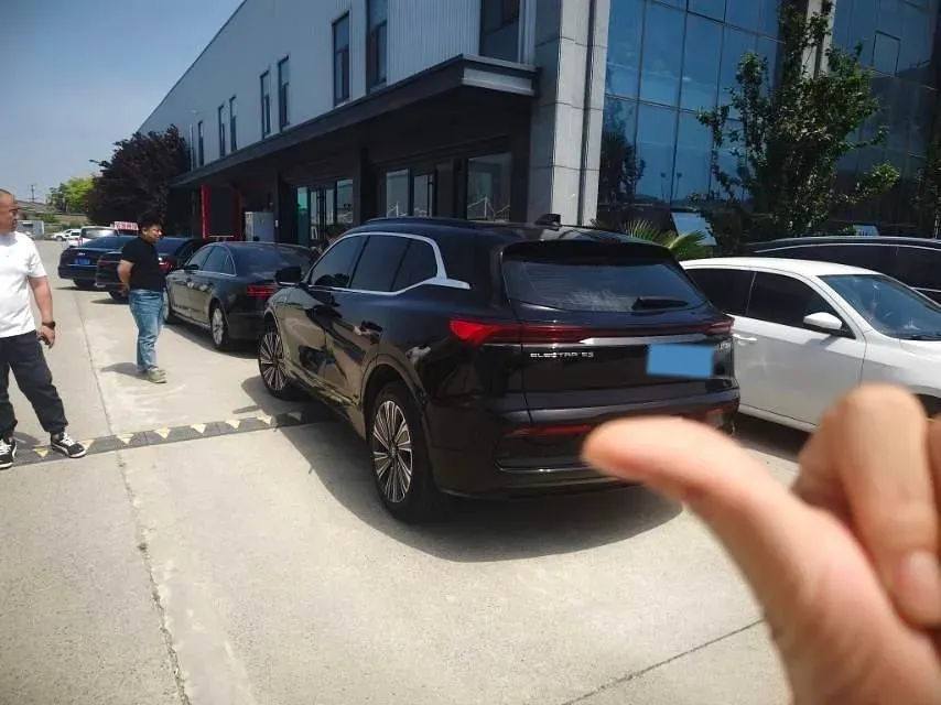 2024 Buick E5 BEV 68.4KWH,autocango,china used car exporter,china ev exporter,chinese used car exporter,chinese used ev exporter