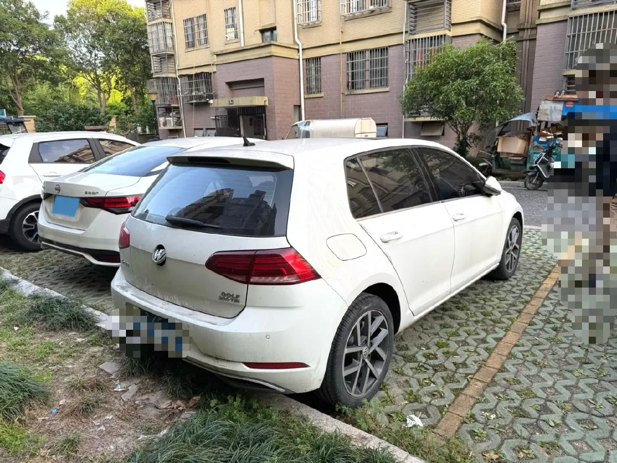 2020 Volkswagen Golf 1.2T 116HP L4 7DCT,autocango,china used car exporter,china ev exporter,chinese used car exporter,chinese used ev exporter