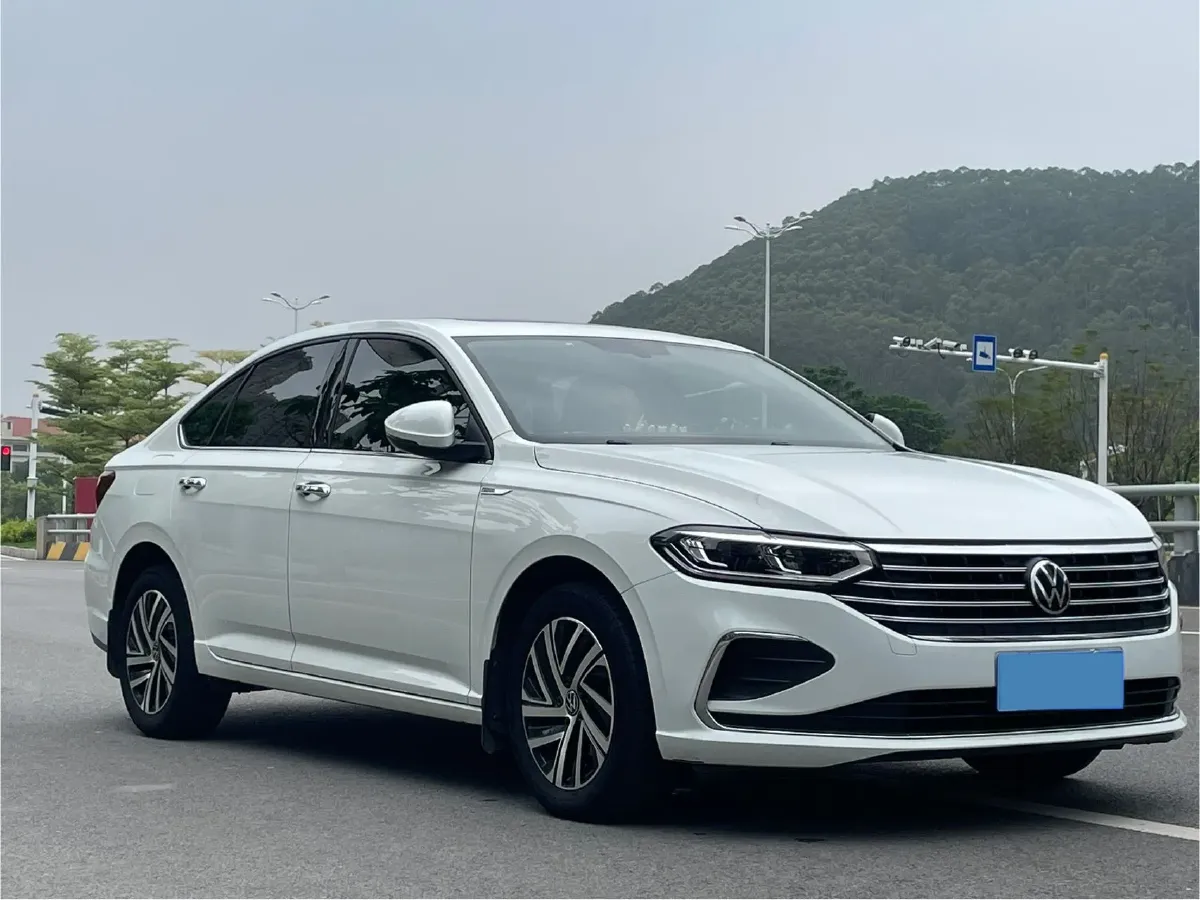 2023 Volkswagen Lavida 1.5L 113HP L4 6AT,autocango,china used car exporter,china ev exporter,chinese used car exporter,chinese used ev exporter