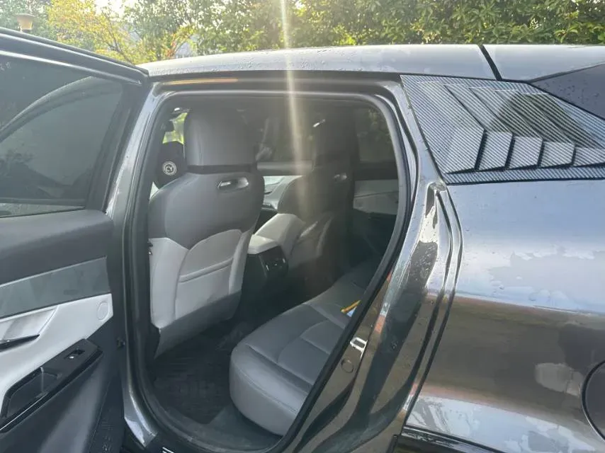 2023 ChangAn UNI-T 1.5T 188HP L4 7DCT,autocango,china used car exporter,china ev exporter,chinese used car exporter,chinese used ev exporter