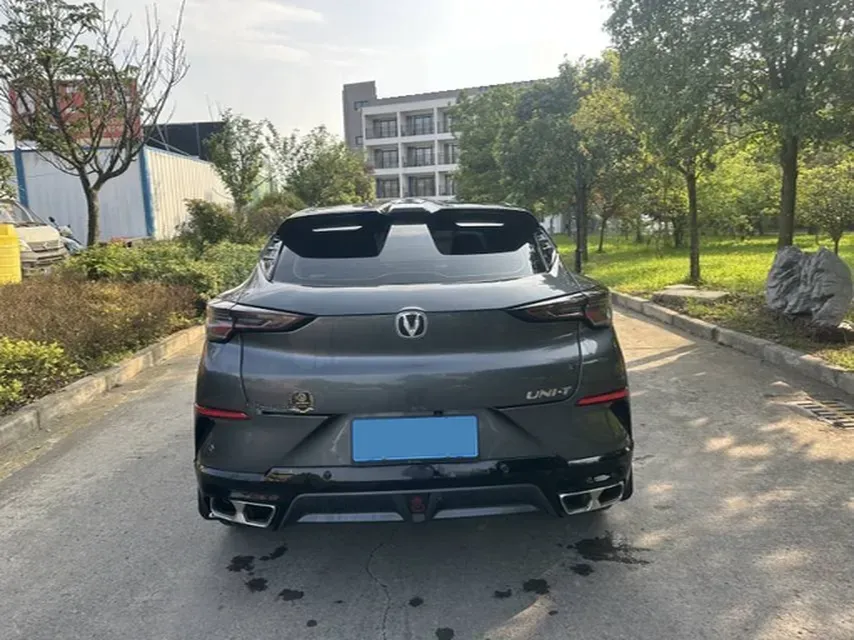 2023 ChangAn UNI-T 1.5T 188HP L4 7DCT,autocango,china used car exporter,china ev exporter,chinese used car exporter,chinese used ev exporter