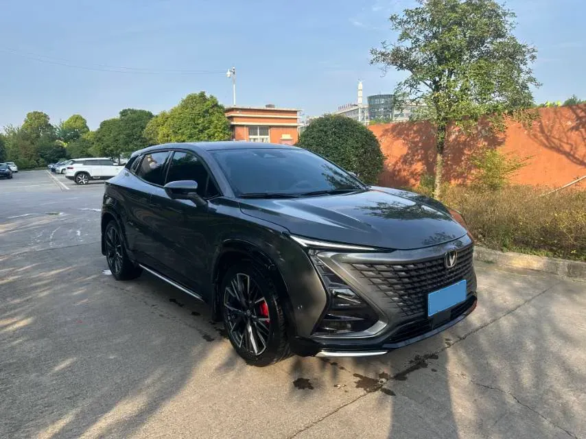 2023 ChangAn UNI-T 1.5T 188HP L4 7DCT,autocango,china used car exporter,china ev exporter,chinese used car exporter,chinese used ev exporter