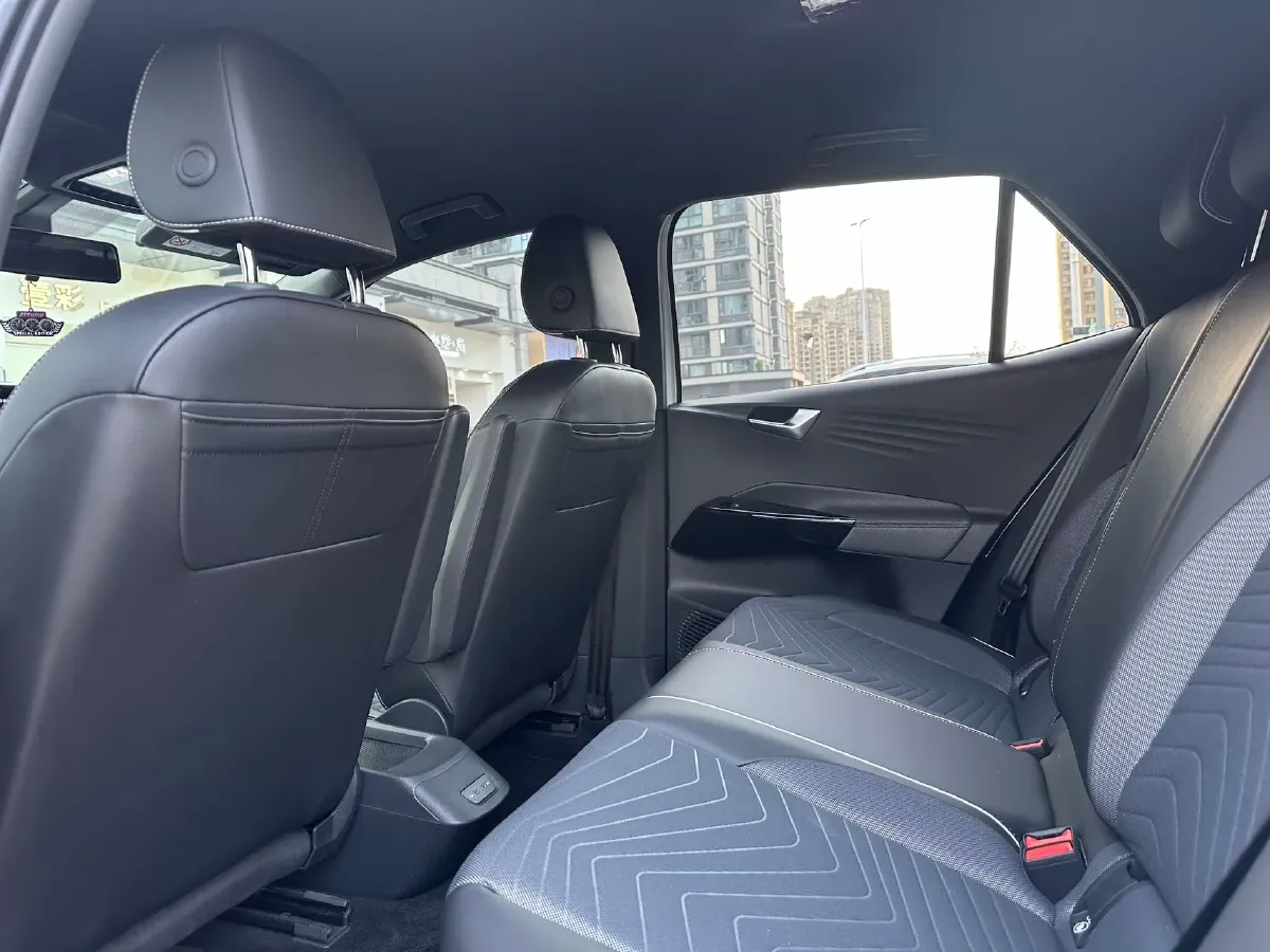 2023 Volkswagen ID.3 BEV 52.8KWH,autocango,china used car exporter,china ev exporter,chinese used car exporter,chinese used ev exporter