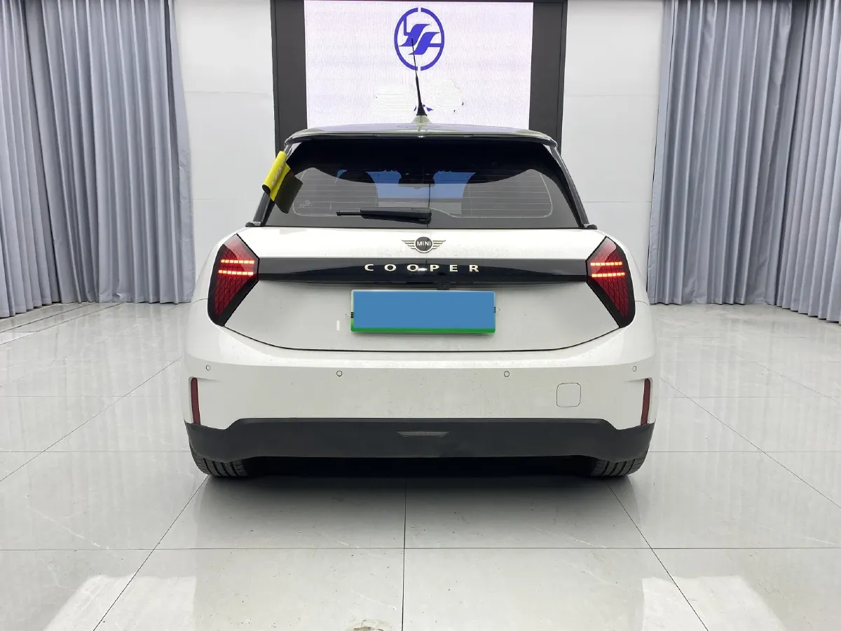 2025 MINI COOPER BEV 51.5KWH,autocango,china used car exporter,china ev exporter,chinese used car exporter,chinese used ev exporter