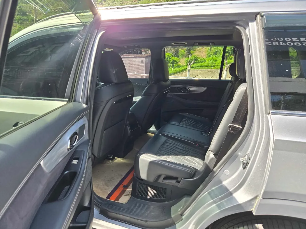 2022 GAC Trumpchi GS8 2.0T 190HP L4 E-CVT Hybrid,autocango,china used car exporter,china ev exporter,chinese used car exporter,chinese used ev exporter