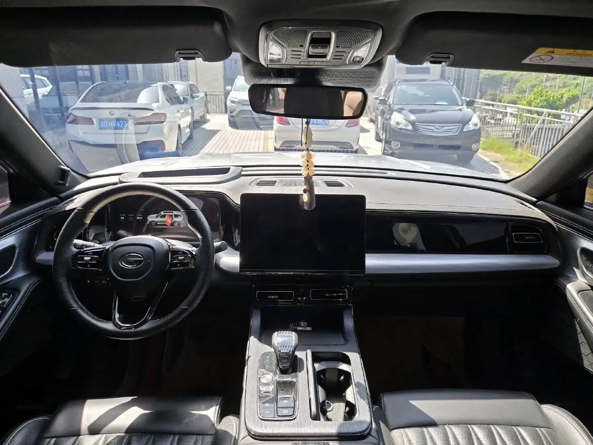 2022 GAC Trumpchi GS8 2.0T 190HP L4 E-CVT Hybrid,autocango,china used car exporter,china ev exporter,chinese used car exporter,chinese used ev exporter