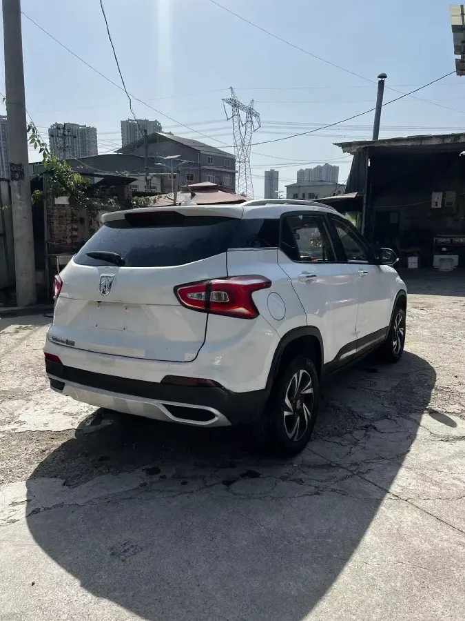 2017 HaiMa S5 Young Edition 1.6L 122HP L4 5MT,autocango,china used car exporter,china ev exporter,chinese used car exporter,chinese used ev exporter