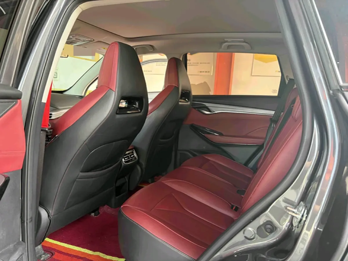 2022 ChangAn CS75 Plus 2.0T 233HP L4 8AT,autocango,china used car exporter,china ev exporter,chinese used car exporter,chinese used ev exporter