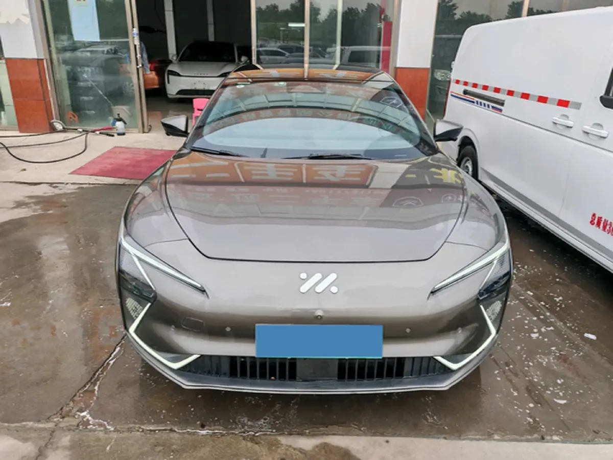 2022 IM L7 BEV 90KWH,autocango,china used car exporter,china ev exporter,chinese used car exporter,chinese used ev exporter