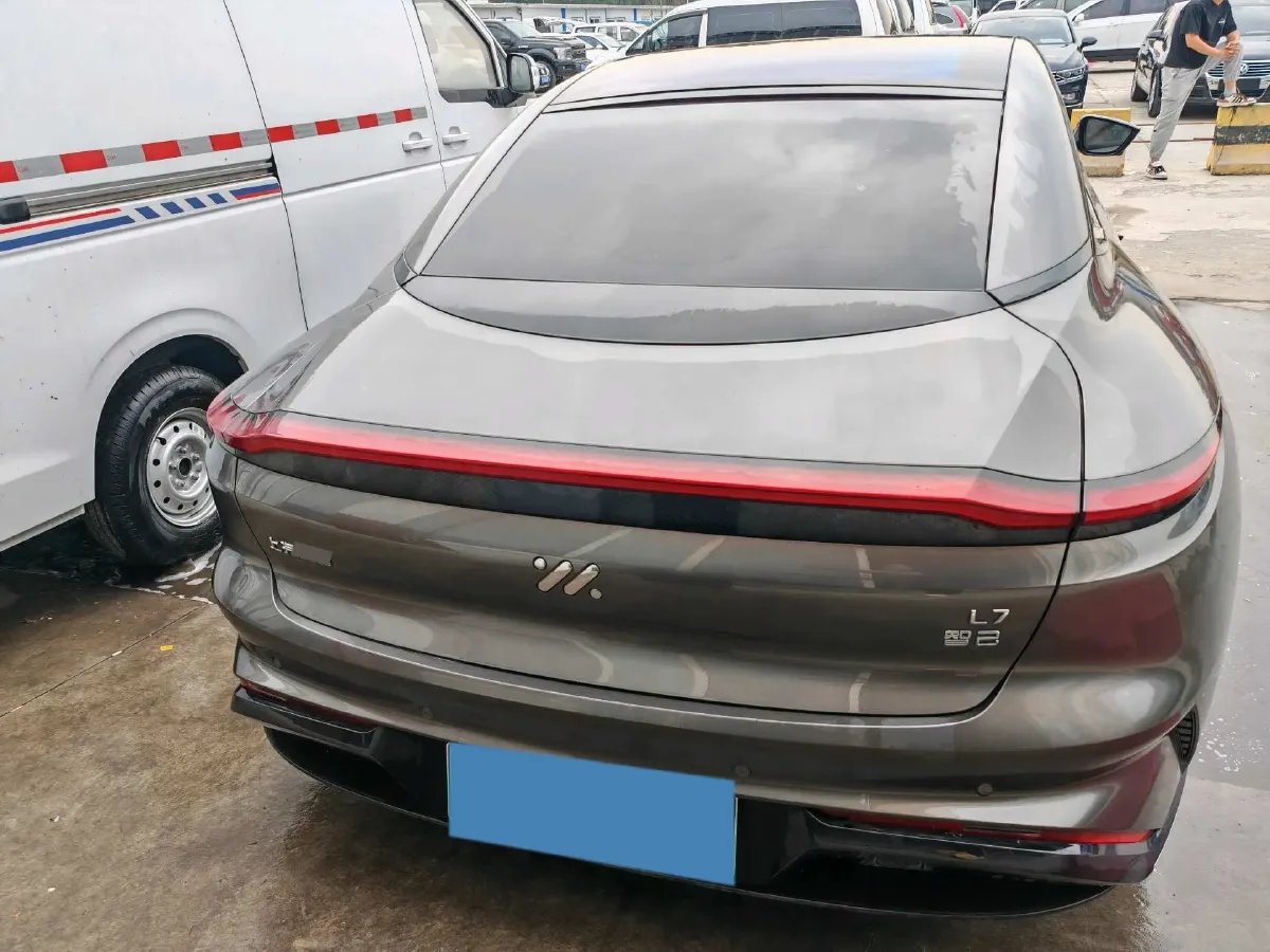 2022 IM L7 BEV 90KWH,autocango,china used car exporter,china ev exporter,chinese used car exporter,chinese used ev exporter