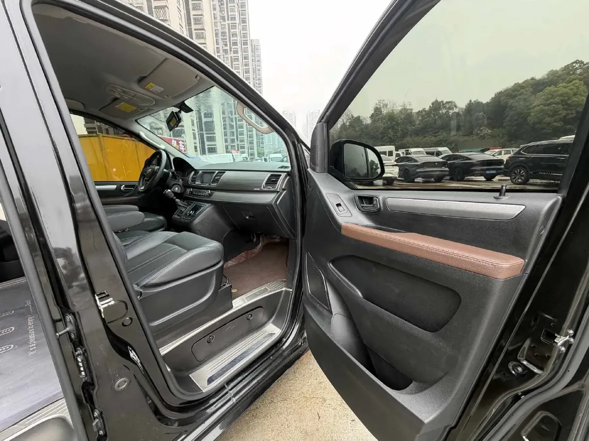 2021 MAXUS G10 2.0T 163HP L4 6MT,autocango,china used car exporter,china ev exporter,chinese used car exporter,chinese used ev exporter